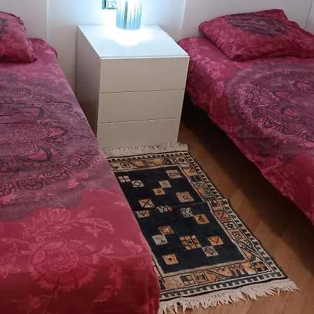 Apartment Apartman Togo *